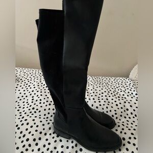 Black Knee-High Women's Boots